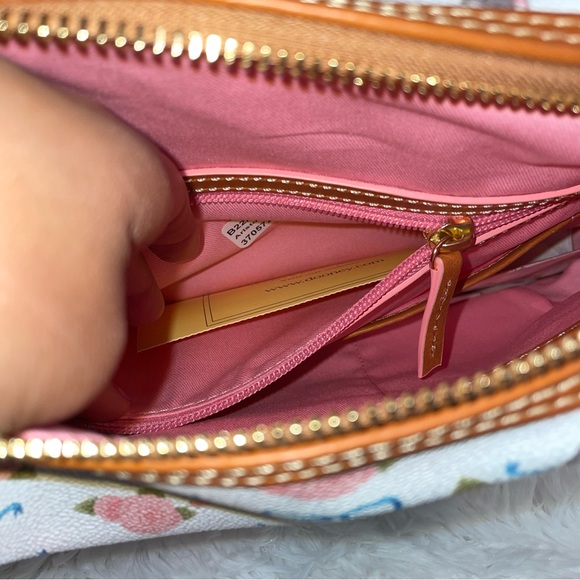 Disney The Aristocats Dooney & Bourke 2022 Ann Shen Hobo Bag NWT - Picture 12 of 12